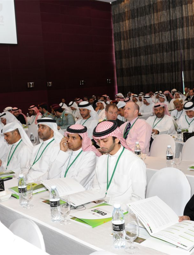 مؤتمر إدارة الطوارئ والأزمات 2012